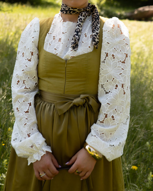 Set Olive grobe Spitze